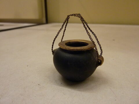 pot ; vase miniature, image 2/2