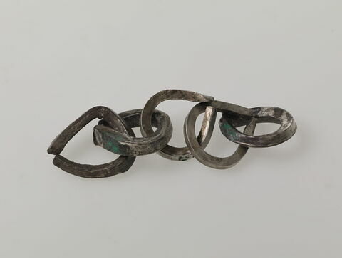 chaîne ; anneau  ; lingot, image 1/1