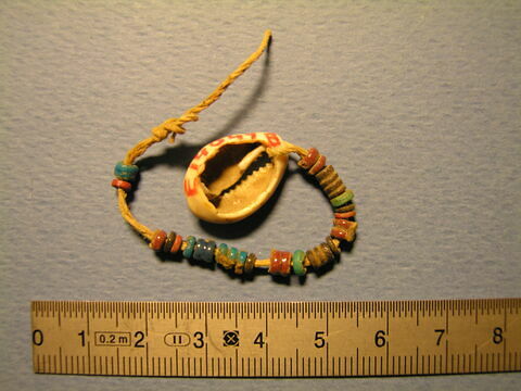 collier  ; perle rondelle ; cauris, image 1/1