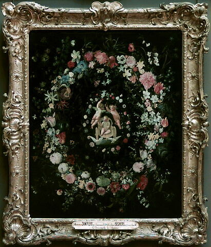 Guirlandes de fleurs entourant un médaillon représentant le triomphe de l'Amour, image 3/4