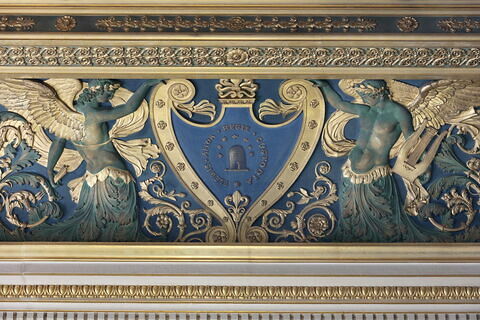 Plafond : François Ier, accompagné de la reine de Navarre, sa soeur, et entouré de sa cour, reçoit les tableaux et les statues rapportés d'Italie par le Primatice, image 15/22