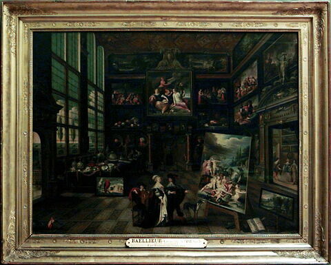 Intérieur d'une galerie de tableaux et d'objets d'art, image 2/2
