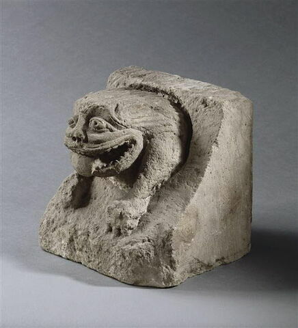 Modillon décoré d'un protome de lion, image 2/7