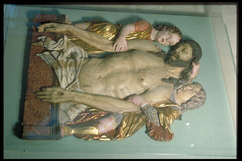 Christ mort soutenu par deux anges (Imago Pietatis), image 3/4