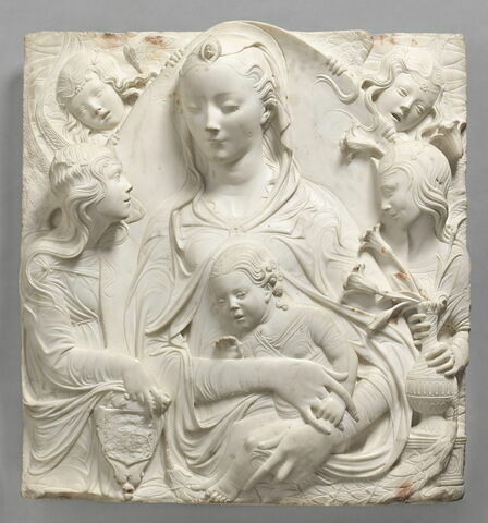 La Vierge et l'Enfant entourés de quatre anges, image 3/9