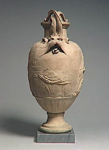 Vase avec décor de cinq femmes faisant un sacrifice, image 7/15