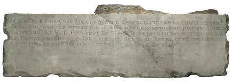 Inscription commémorant le transfert des reliefs du jubé de St germain l'A. par g. Gougenot en 1747, image 1/1