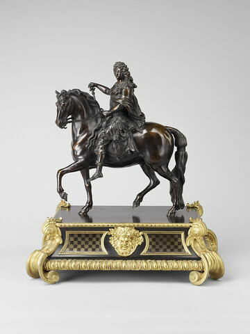 Statue équestre de Louis XIV en empereur romain, image 1/7