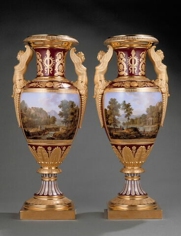 Vase "Origine de l'architecture", d'une paire avec OA 11268