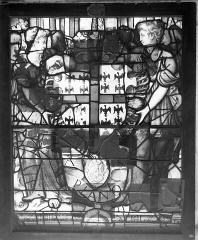 Panneau de vitrail aux armes du connétable Anne de Montmorency, image 1/3