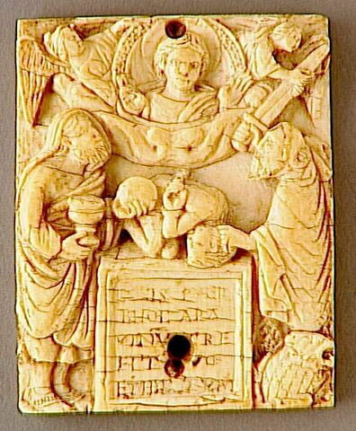 Fragment d'autel portatif : Le Christ bénissant les sacrifices de Melchisédech et d'Abraham, image 1/3