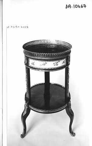 Table chiffonnière, d'une paire (avec OA 10468), image 1/2