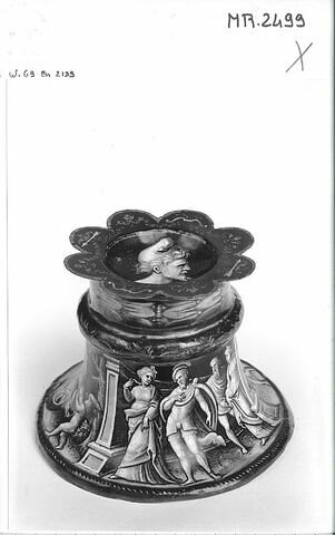 Salière : Le Triomphe de Vénus ; Énée reçu par Didon, image 13/14