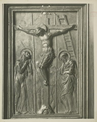 Bas-relief : la Crucifixion, image 4/4