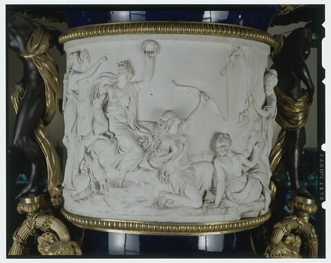 Grand vase de la galerie de Diane au château de Saint-Cloud, image 14/16