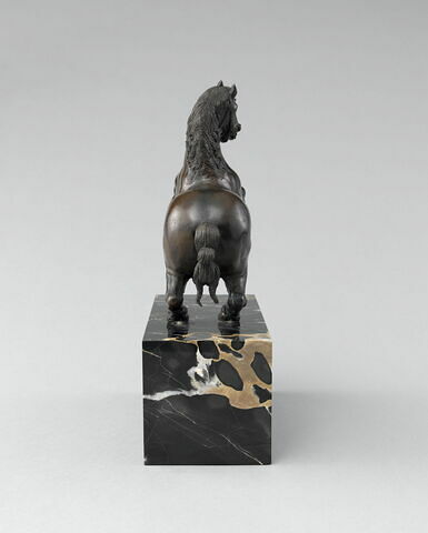 Statuette : cheval cabré, image 5/5