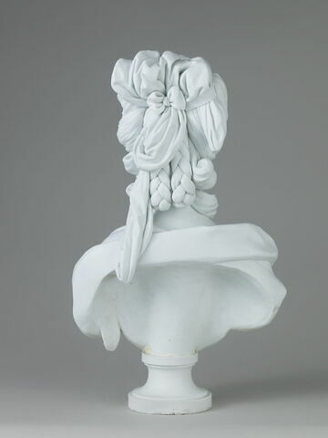 Buste de Marie-Antoinette, image 2/2