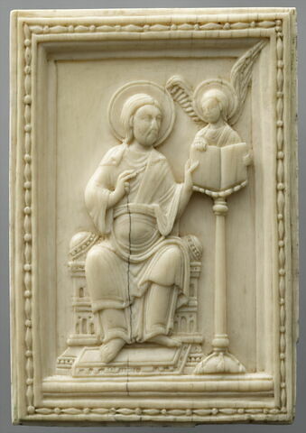 Plaque d'un ensemble de quatre : symbole de l'évangéliste saint Matthieu, image 1/4