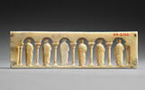 Plaque provenant d'un autel portatif : les saints Jacques, Philippe, Barthélemy, Matthieu, Simon et Jude Thaddée, image 4/9