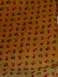 Cotonnade ornée d'un semis de fleurettes et de fruits sur fond beige, image 1/1