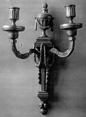 Bras à deux lumières d'une paire