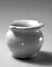 pot à onguent, image 3/3