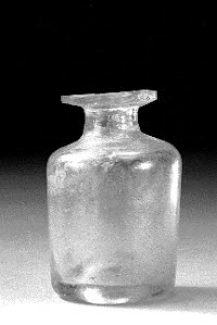 flacon, fragment, image 2/2