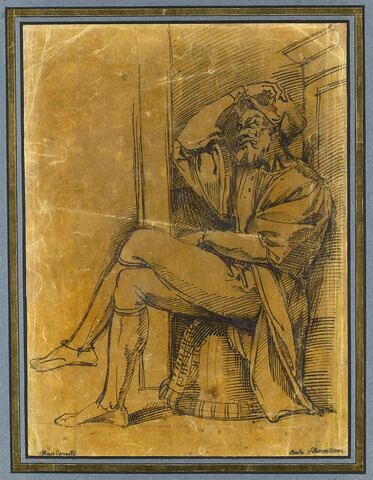 Homme en costume du XVIè siècle, assis sur un panier renversé, image 1/2