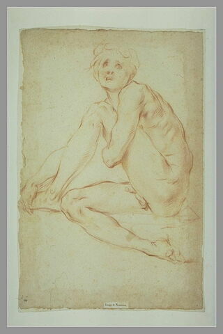 Homme nu, assis, le bras gauche autour de la jambe gauche, image 1/1