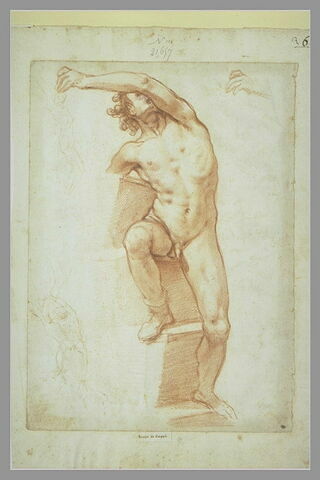 Homme nu, de face, appuyé sur un socle à degrés ; deux esquisses d'homme nu, image 1/1