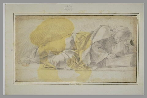Homme drapé, couché sur le côté gauche, vu de face, image 1/1