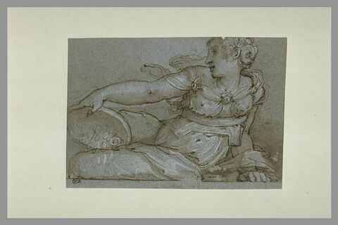Femme étendue, tenant une corbeille pleine de monnaie : la 'Libéralité', image 1/1