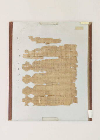 Papyrus Chassinat 8, image 2/2