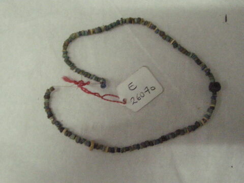 collier  ; bracelet  ; perle, image 1/1