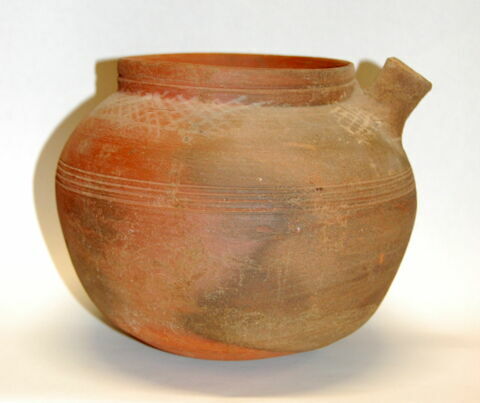 vase, image 2/2
