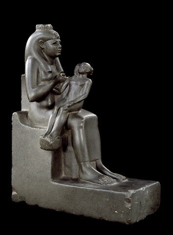 figurine d'Isis allaitant, image 1/5