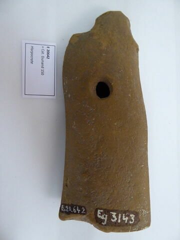 figurine d'Harpocrate à la corne d'abondance, image 2/2