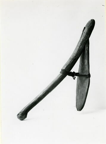 houe à soc arrondi, image 2/2