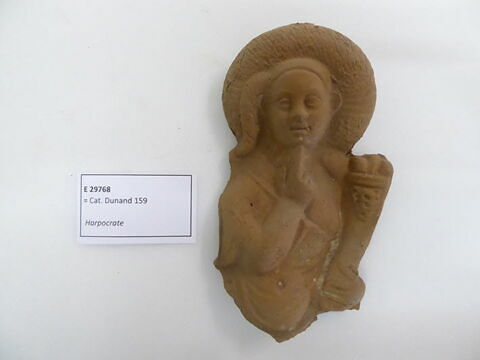 figurine d'Harpocrate à la corne d'abondance