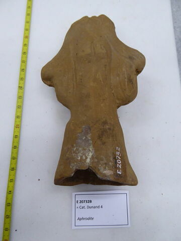 figurine d'Isis impudique, image 2/2