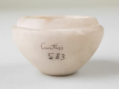 coupelle à lèvre surélevée, image 3/3