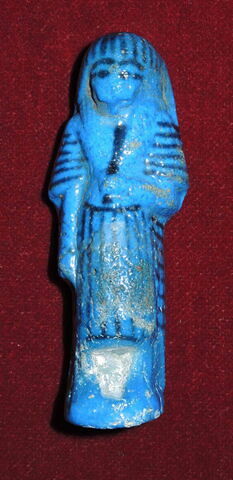 serviteur funéraire en costume des vivants, image 2/4