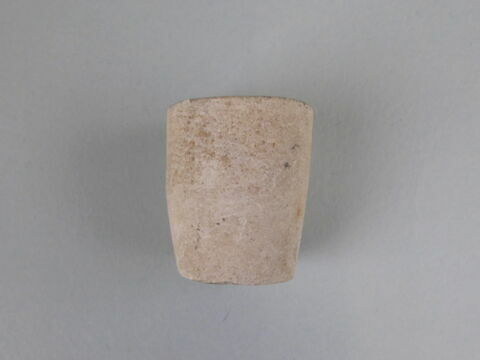 gobelet ; vase-henou  ; vase simulacre, image 2/5