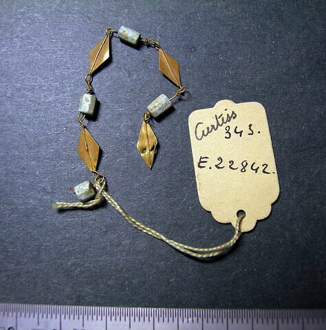 collier ; perle prismatique, image 1/1