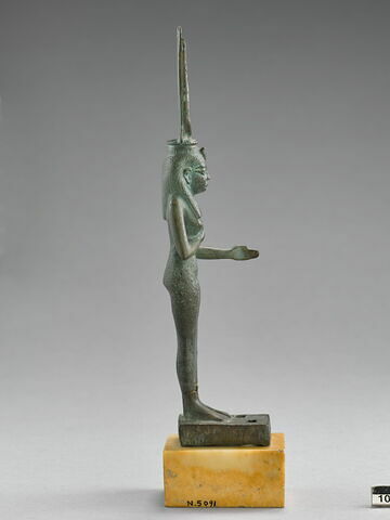 figurine, image 4/10
