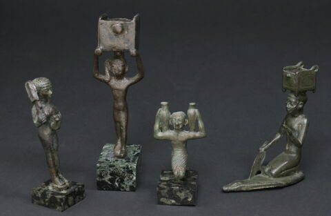 figurine, image 4/4