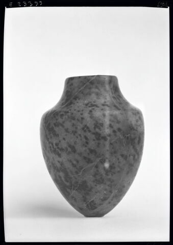 pot ; vase miniature, image 3/3