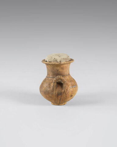 jarre ; bouchon de vase ; avec contenu, image 2/5
