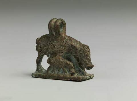pendentif ; amulette, image 3/4