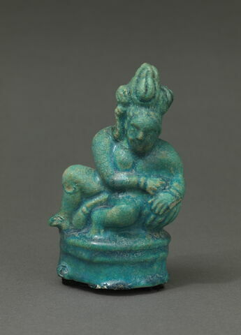 figurine d'Harpocrate au pot, image 3/5